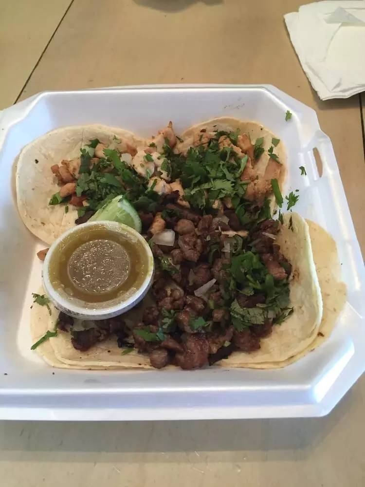 在美国吃墨西哥卷饼 (美国最好吃的墨西哥州美食)