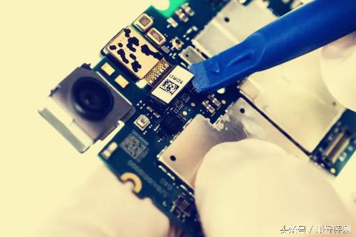 小米5位插线板拆解,小米5pro拆解