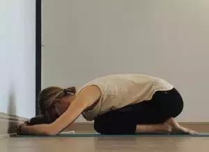 一套靠墙的阴式瑜伽,睡前简单的阴式瑜伽跟练