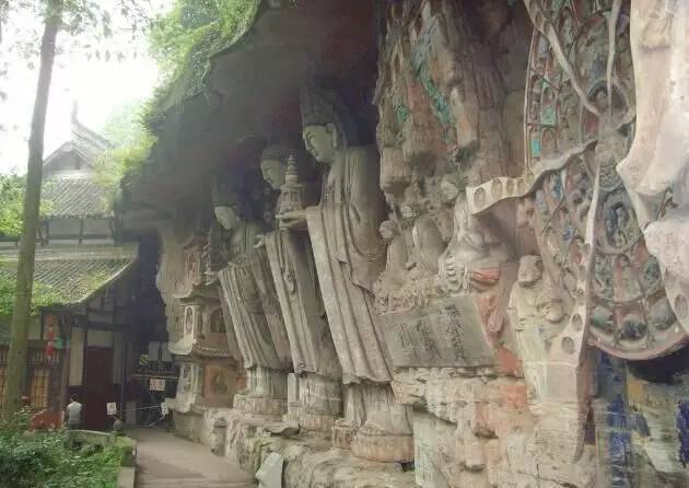 重庆十大旅游景点排名前十有哪些,重庆十大旅游景点最新