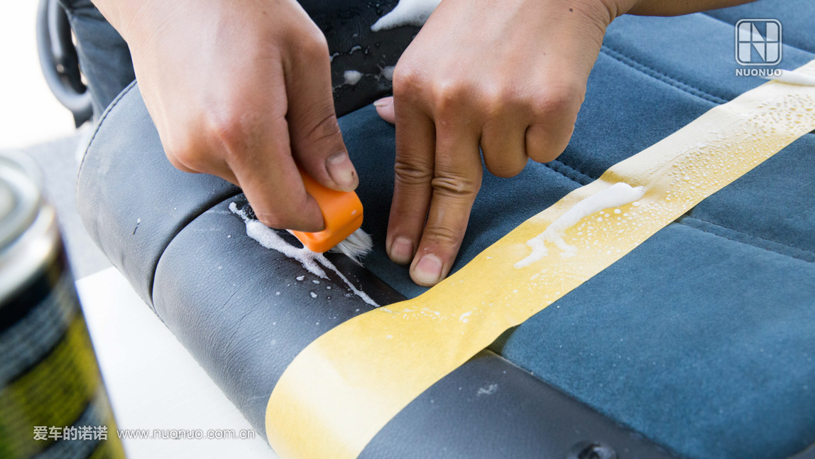 汽车长期停放在室外脏了怎么办,汽车座椅发臭自己可以洗吗