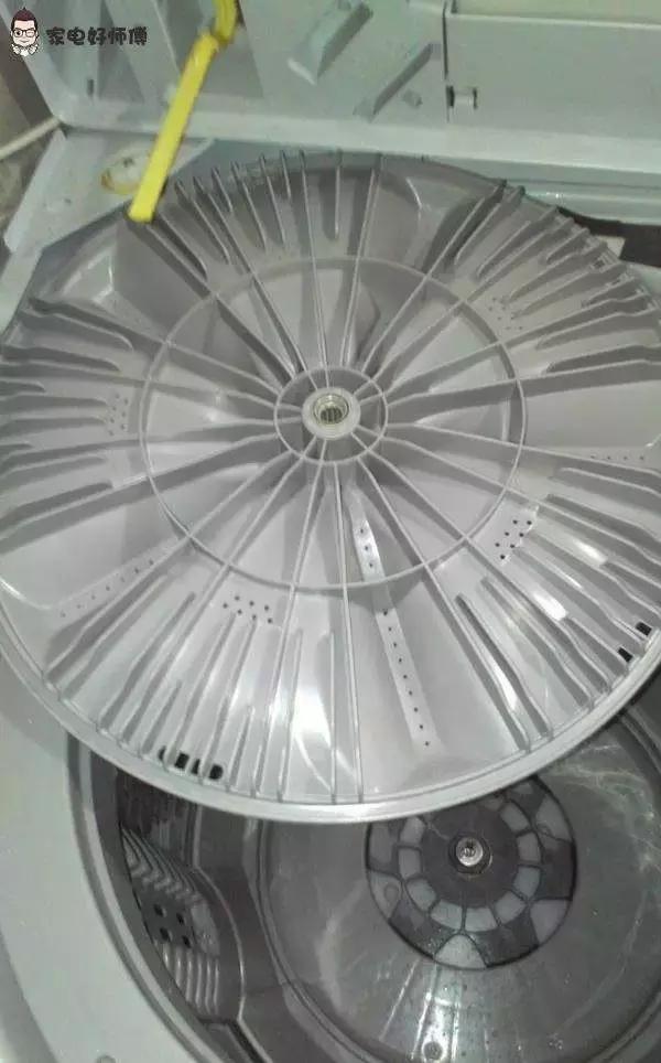 洗过的衣服穿起来身上痒,洗过的衣服穿了发痒是什么原因