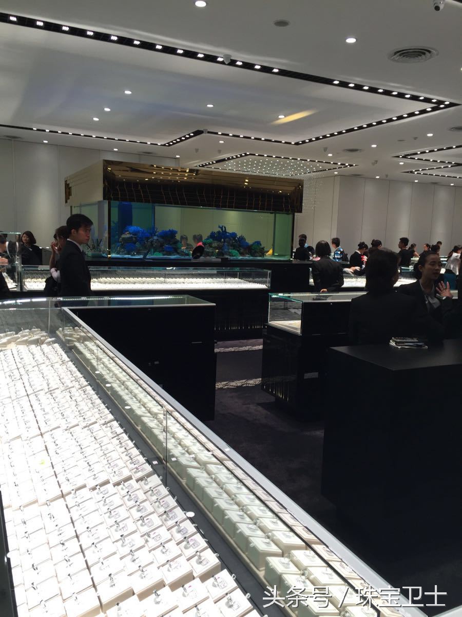 泰国珠宝中心买蓝宝石,在泰国皇家珠宝中心买宝石可靠吗