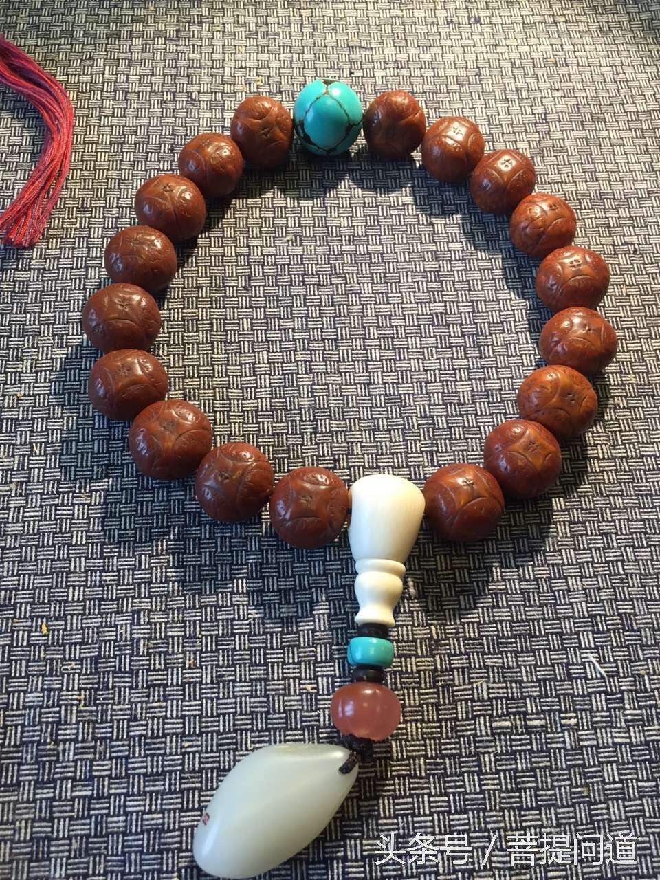 老珠子怎么看孔道,古董珠子包浆怎么看