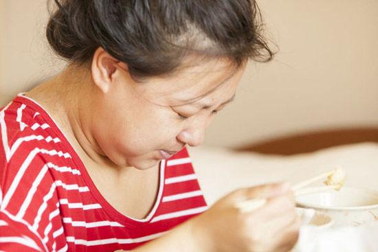 医院直击:产妇自然分娩全过程