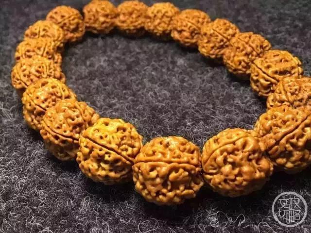 文玩保养油的使用方法用擦吗,文玩星月菩提新手如何盘玩保养