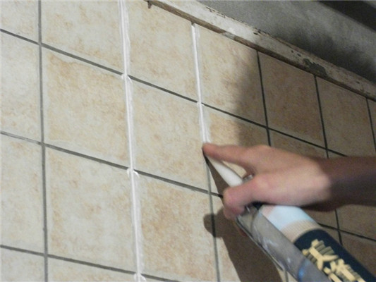 地砖铺好了还能拆掉重铺吗,地砖破损如何重头铺砖