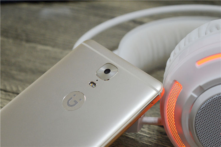 金立m6plus多大屏幕,金立m6plus玩吃鸡