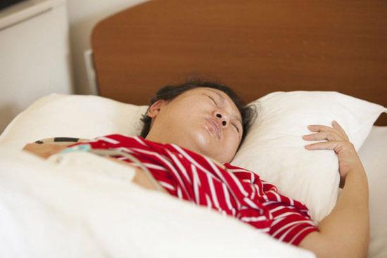 医院直击:产妇自然分娩全过程