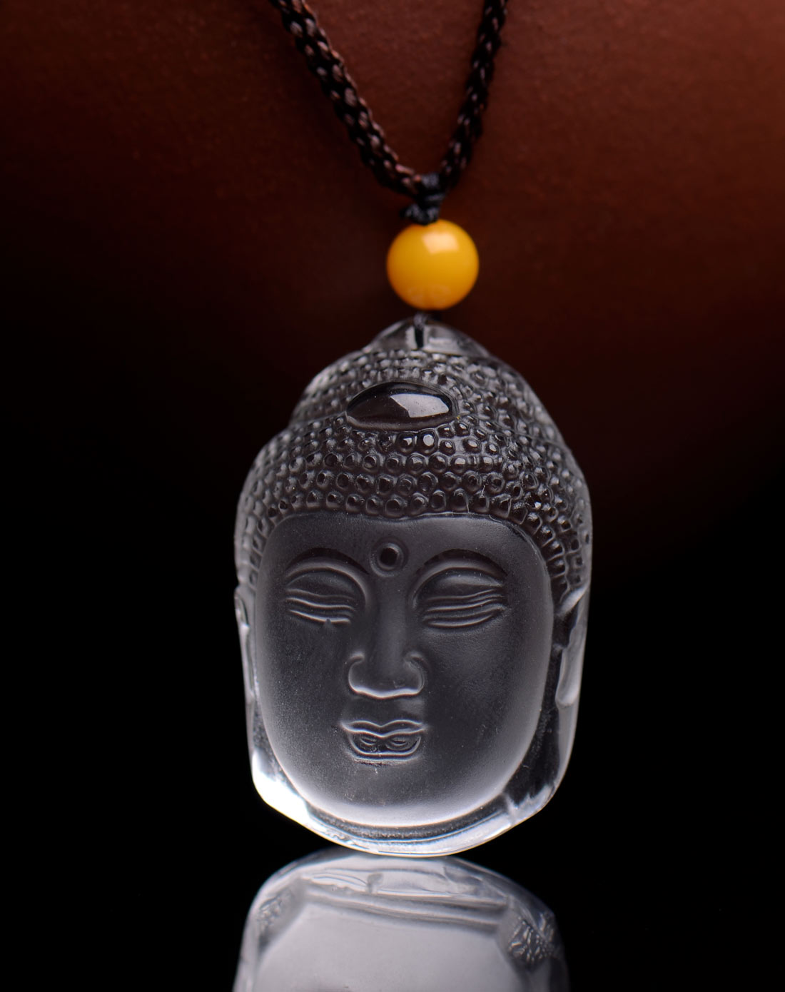 东海水晶哪个品种最好,白水晶和紫水晶哪个贵一些