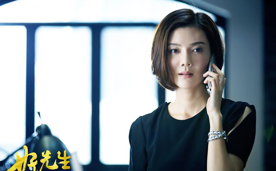 气质太好曾被惊为天人，如今变化不大却被吐槽好丑！