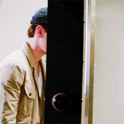 怎样避免安检尴尬事件,机场安检避免尴尬