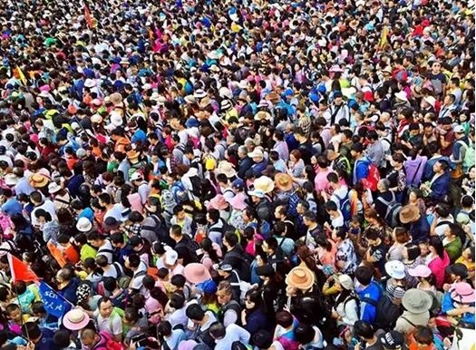 “鱼”国同欢，199元看海坐潜艇!——浩海立方超值海洋游礼献国庆