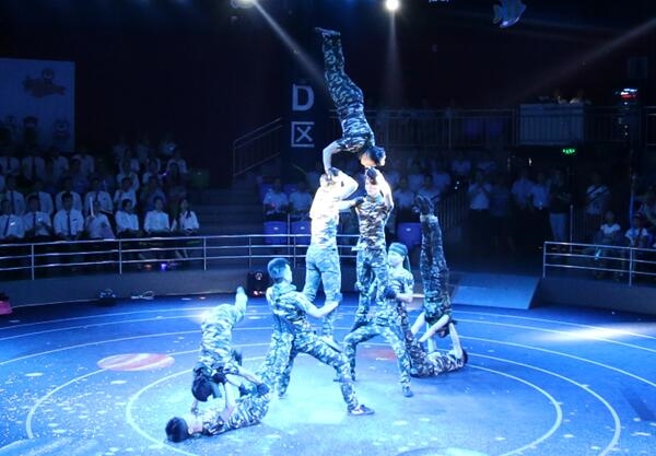 “鱼”国同欢，199元看海坐潜艇!——浩海立方超值海洋游礼献国庆