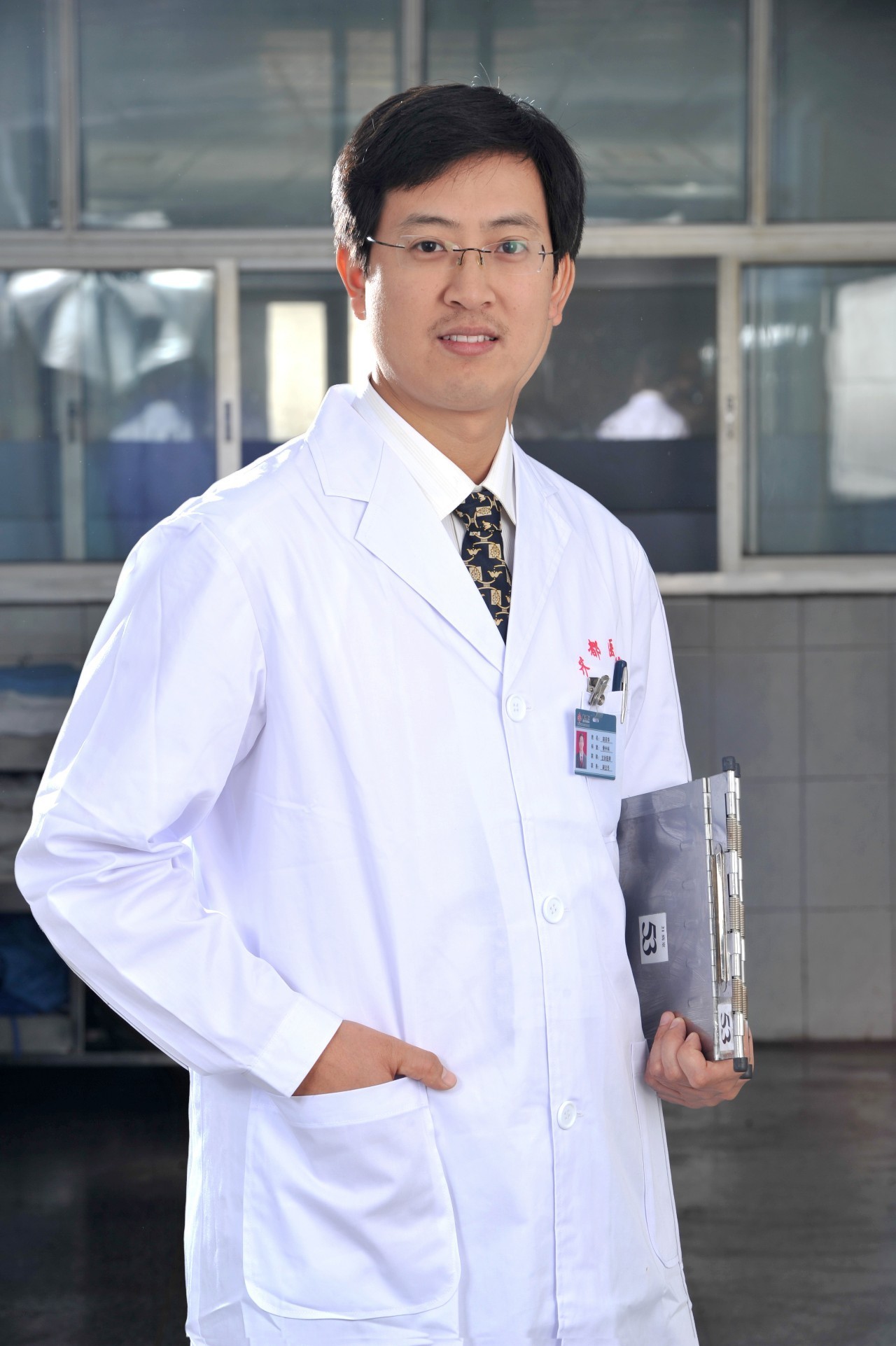 璞玉雕琢成大器,璞玉精雕细琢方成大器