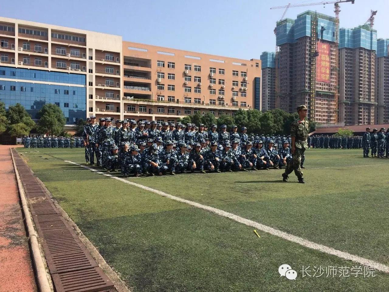 军训|简单点，军训的方式简单点