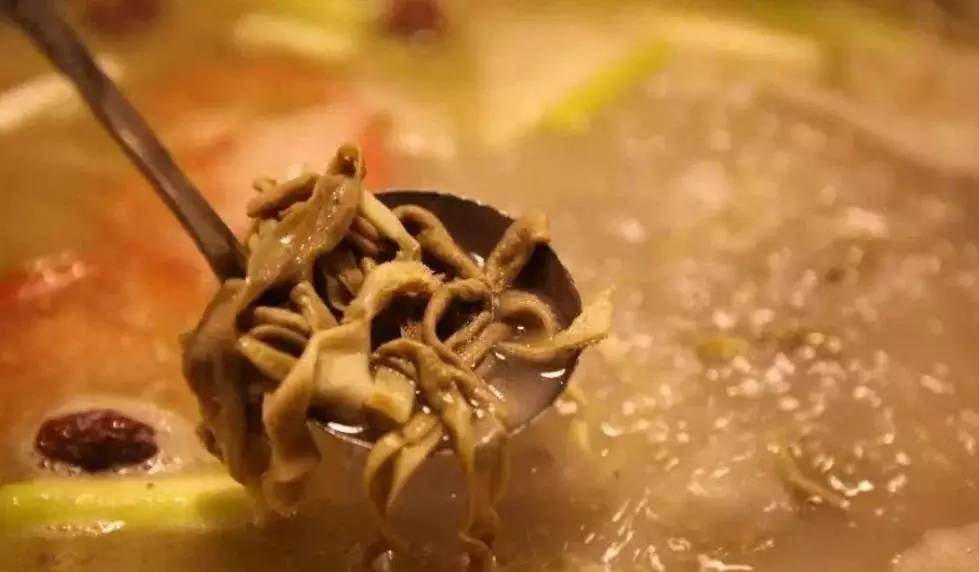 弹子石四大苍蝇馆子,没吃过这几家串串别说你来过宜宾