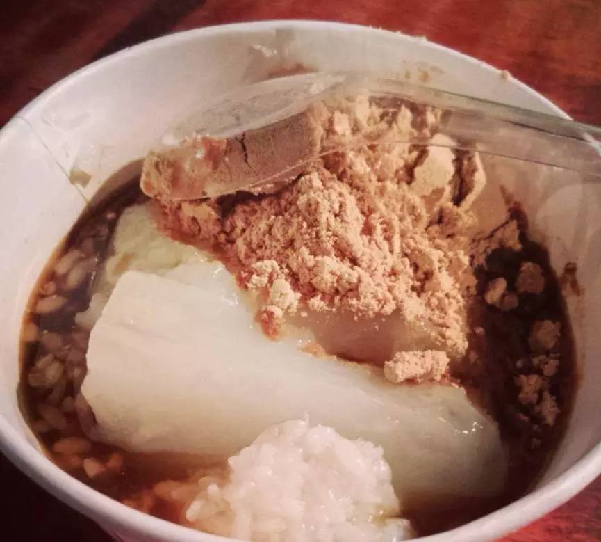 弹子石四大苍蝇馆子,没吃过这几家串串别说你来过宜宾