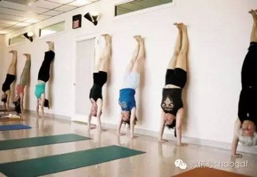 青少年驼背太严重怎么办,青少年背背佳矫正驼背神器初中