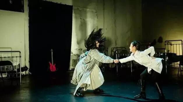 孟京辉蜂巢话剧,孟京辉的电影全集