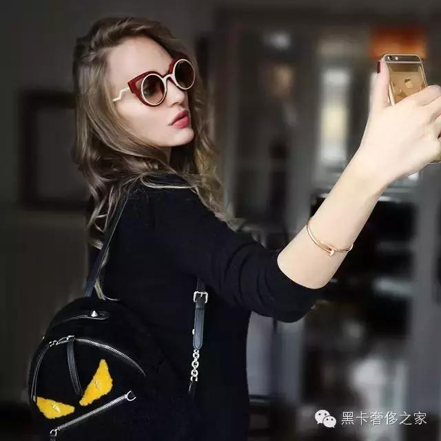 小众高级感双肩包小型,迷你小众双肩包推荐