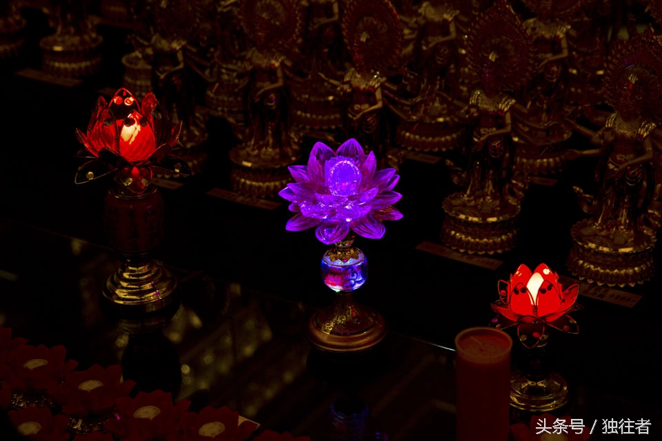 世界最大金玉佛像在海南哪里,世界上最大的金玉佛像