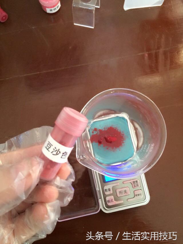 自制手工口红教程,自制简单口红做法