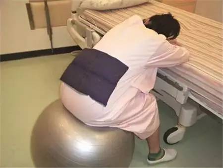 生孩子真的有断10根肋骨那么痛吗,分娩相当于断了几根肋骨