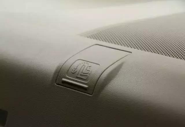 安全座椅都有接口吗,安全座椅接口必须有吗