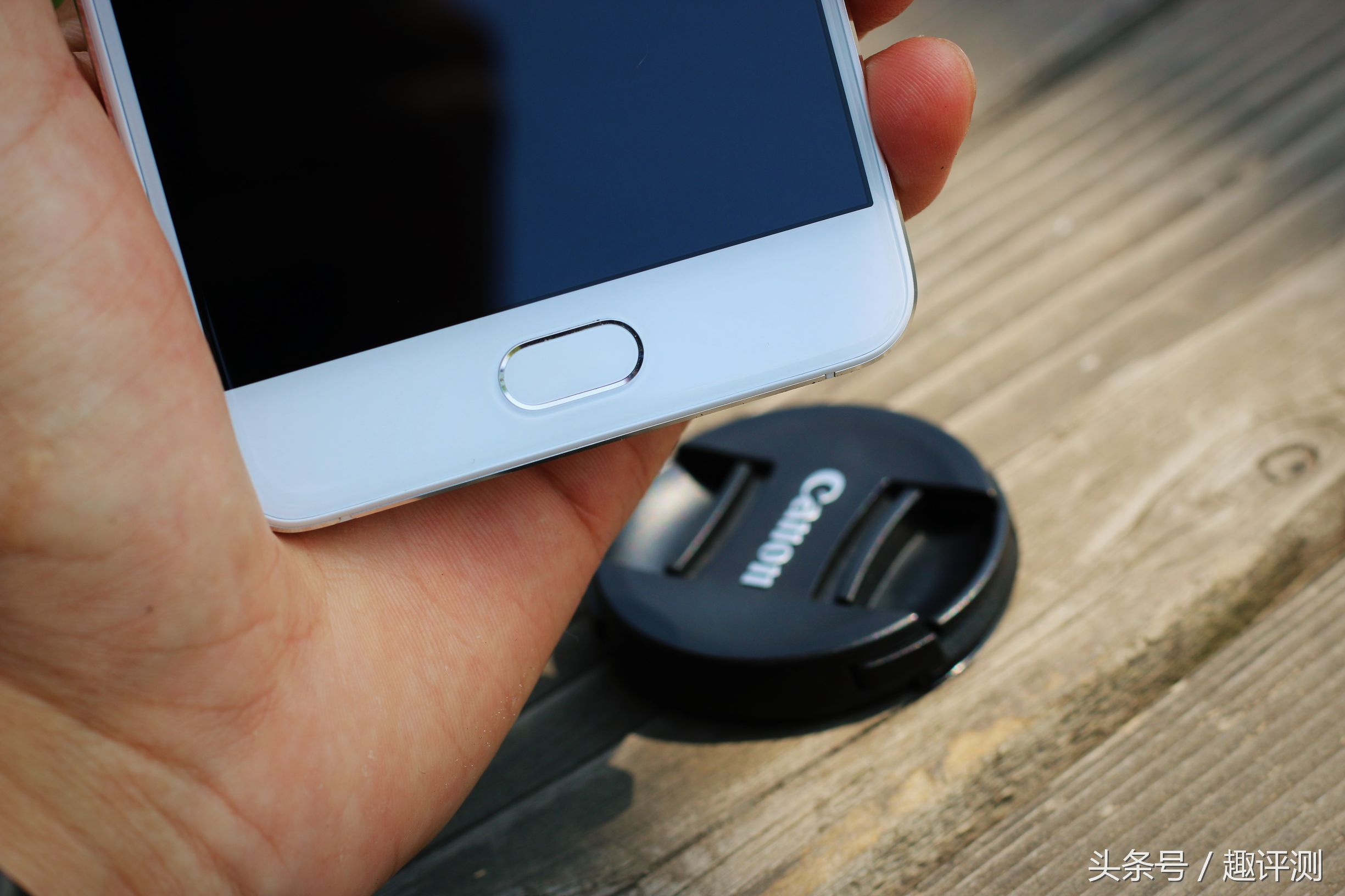 红米k30和魅族20哪个屏幕好,红米k30和魅族16th