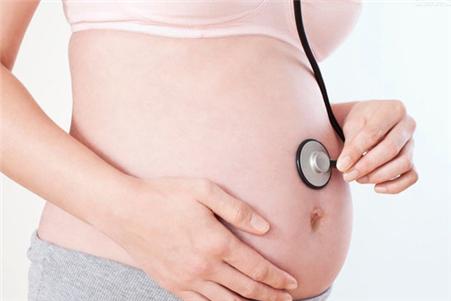 胎儿脐带扭成麻花会导致胎停吗,胎儿调皮把脐带玩成麻花状