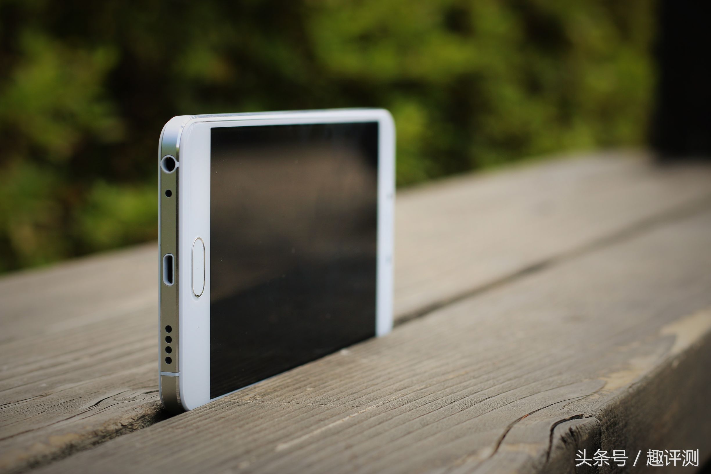 红米k30和魅族20哪个屏幕好,红米k30和魅族16th