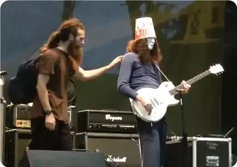 世界公认最牛吉他手是谁,史上最牛吉他手