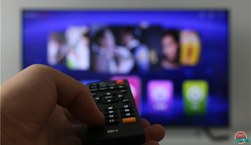 高颜值，大内存！全能影音小霸王—开博尔芒果月光宝盒X5评测