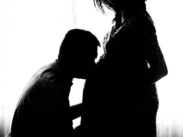 孕中期胎儿一般踢哪里,孕中期总感觉胎儿踢自己膀胱