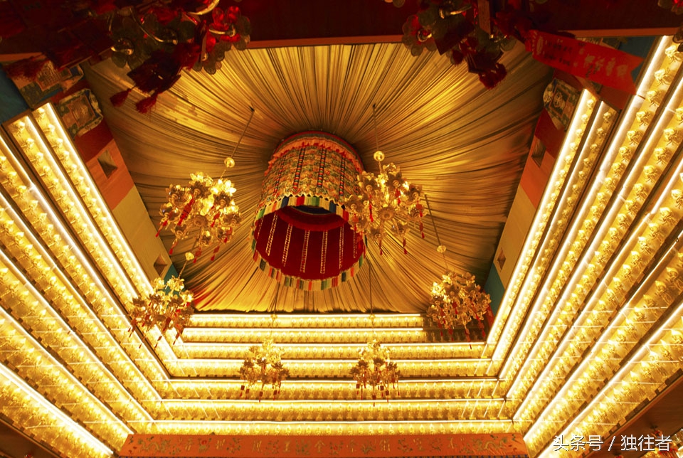 世界最大金玉佛像在海南哪里,世界上最大的金玉佛像