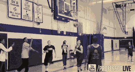 郭教练篮球教学转身,篮球陀螺转身教学慢动作