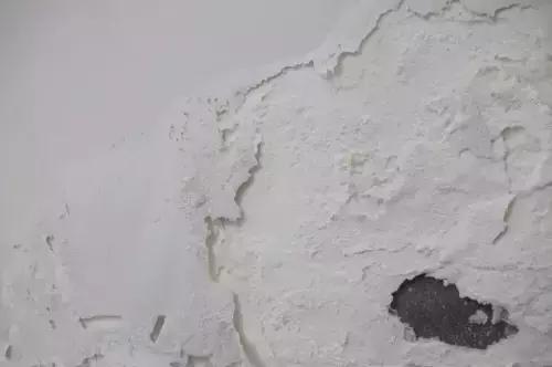 墙面返碱的彻底解决方法,墙面返碱的原因及处理方法