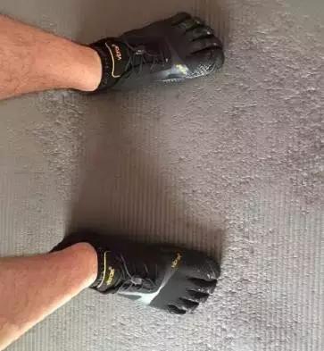 明星上脚的潮鞋,明星都上脚的鞋