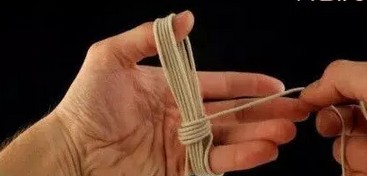 编足球的视频,学编小足球