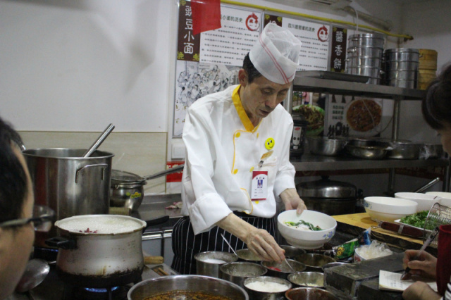 西安典秦厨师培训,陕西小吃卤菜培训