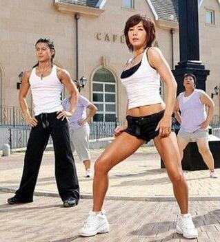 暴汗减肥健身操教程郑多燕,郑多燕健身操可以瘦肚子吗