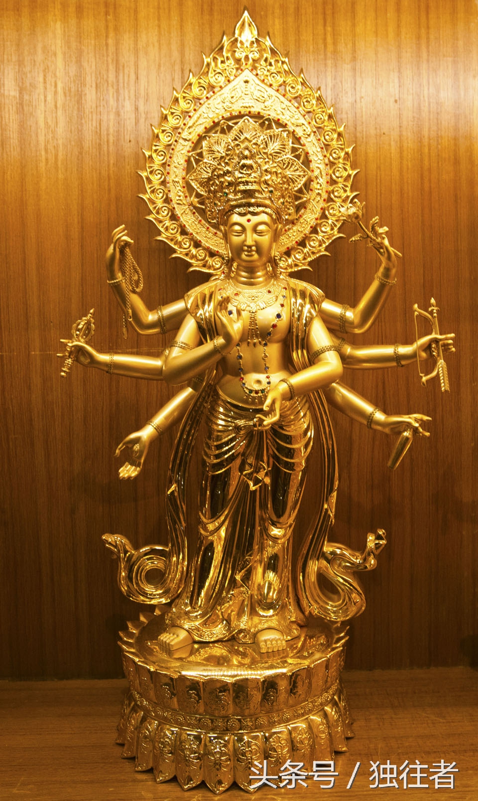 世界最大金玉佛像在海南哪里,世界上最大的金玉佛像