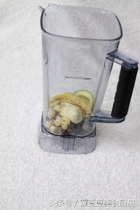 快速消灭坚果的最简单、快捷方法，1分钟轻轻松松搞定