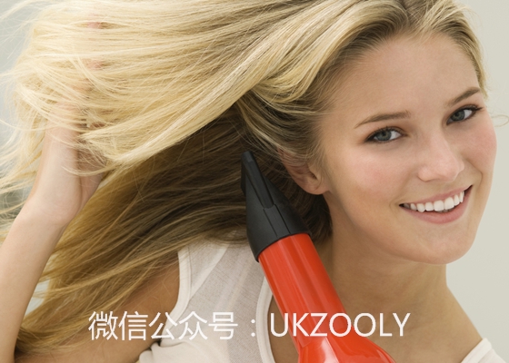 烫染受损头发还能染什么颜色,烫染受损头发可以做柔顺吗