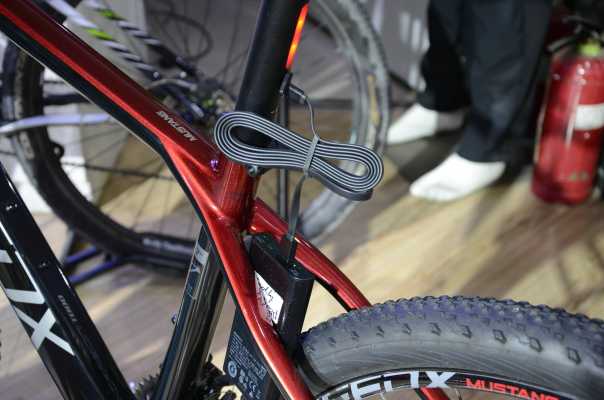 好骑的入门山地自行车测评,野兽自行车测评speedx