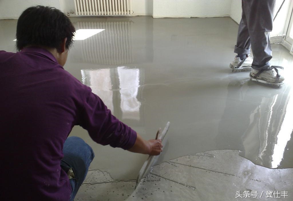 铺地板时墙边不平怎么办,地面不平怎么铺地板砖