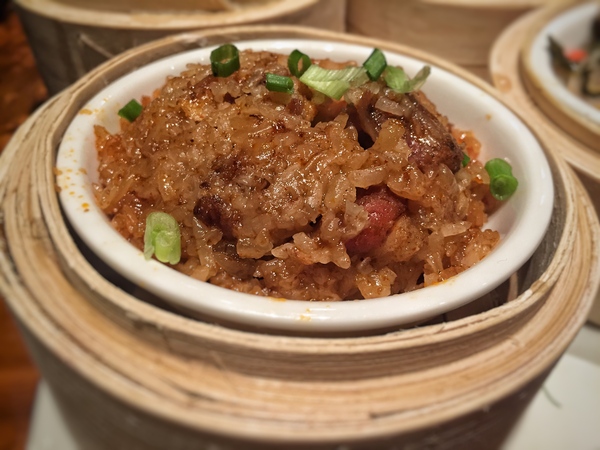 石锅鱼好处,原生态石锅鱼美味