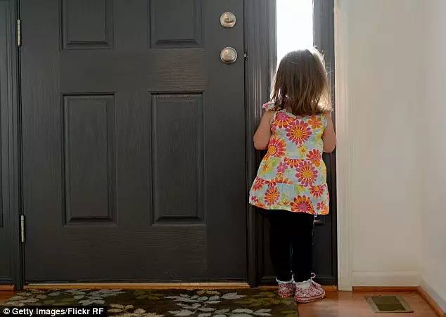 整治熊孩子不被家长说,盘点那些整治熊孩子的解气瞬间