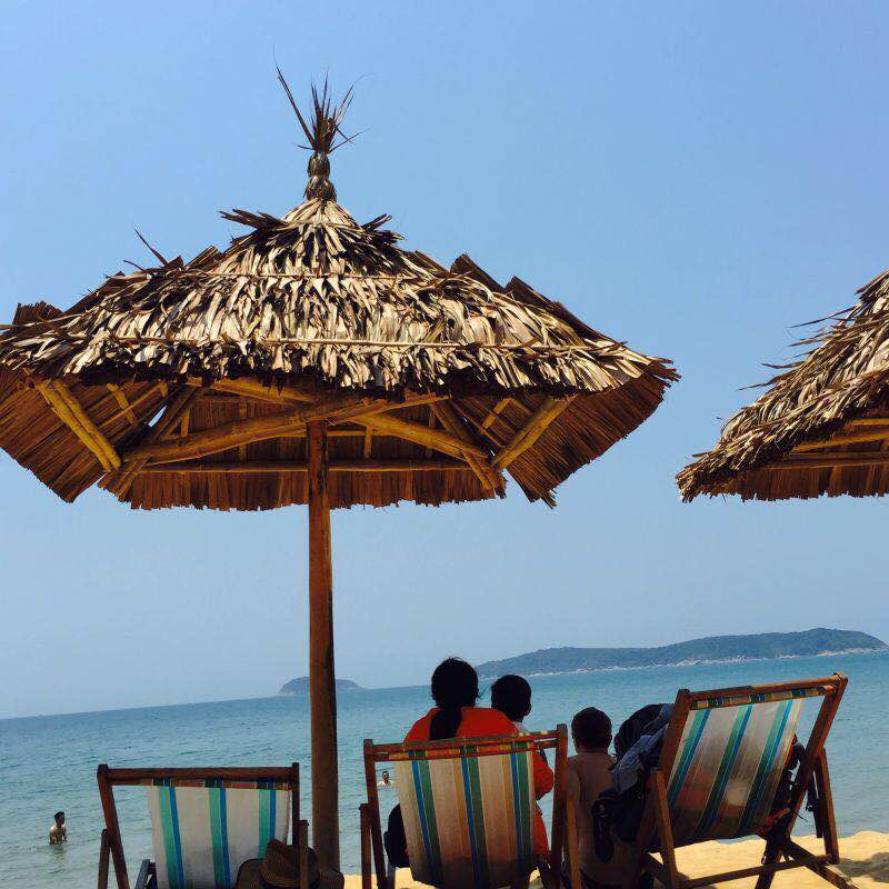 认错人的尴尬经历,打招呼认错人如何化解尴尬